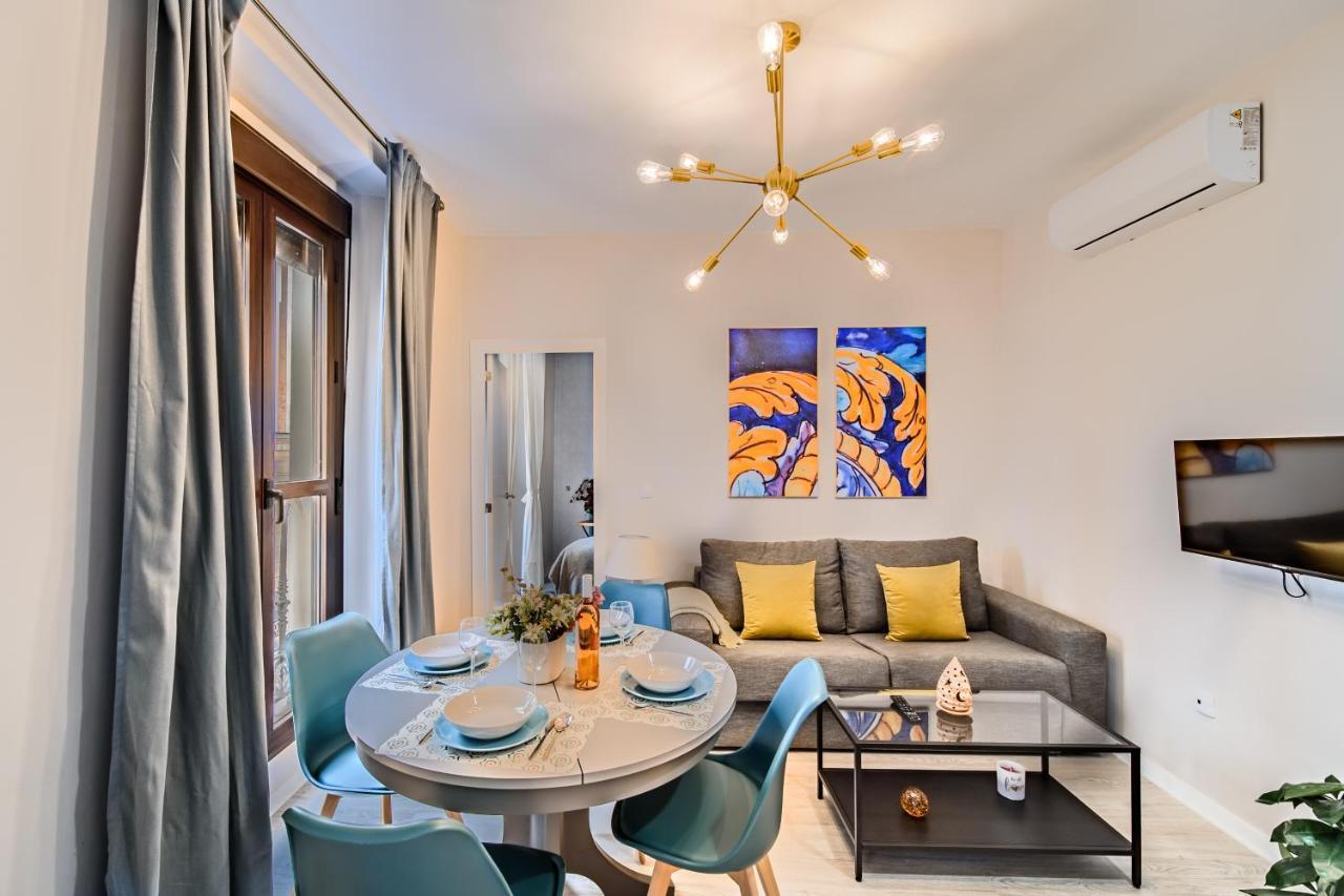 Apartamentos San Pedro Σεβίλλη Εξωτερικό φωτογραφία