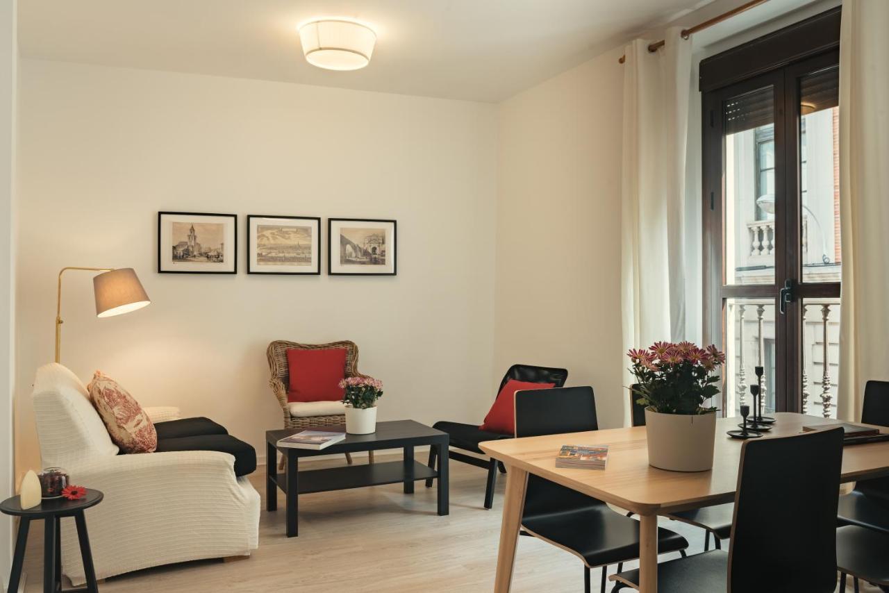 Apartamentos San Pedro Σεβίλλη Εξωτερικό φωτογραφία