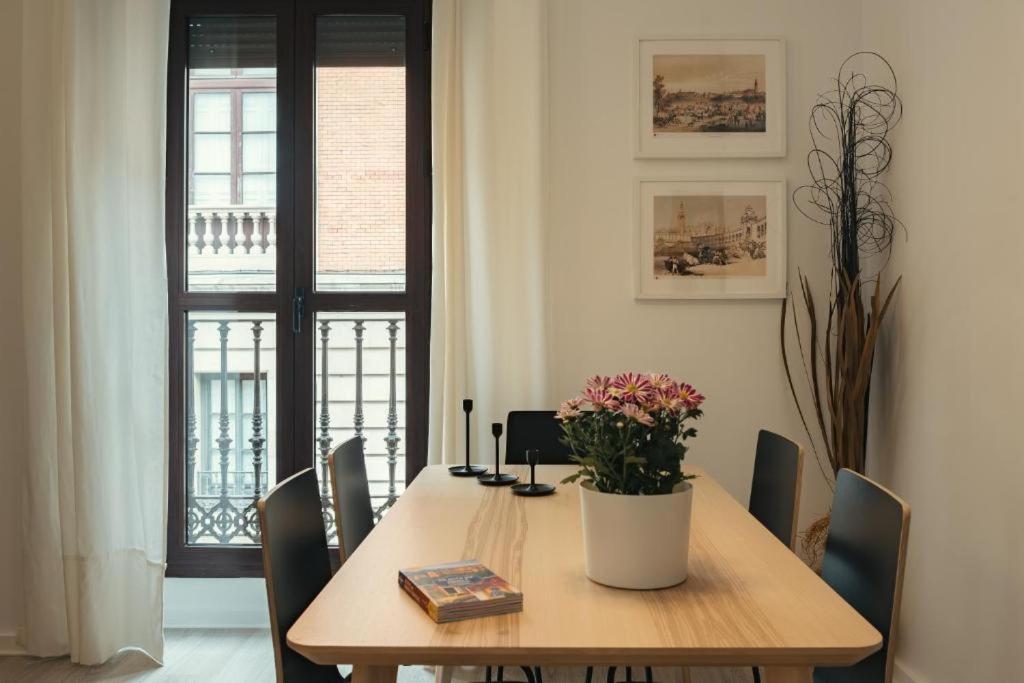 Apartamentos San Pedro Σεβίλλη Εξωτερικό φωτογραφία