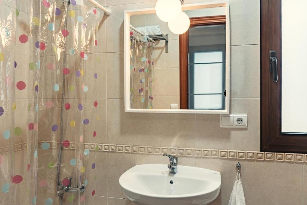 Apartamentos San Pedro Σεβίλλη Εξωτερικό φωτογραφία